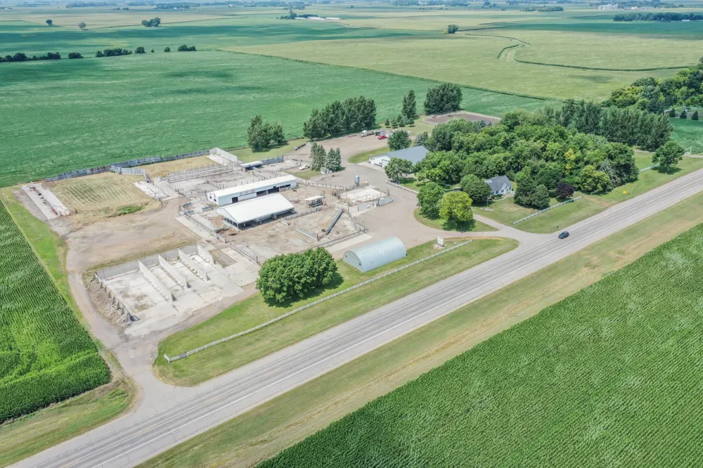 16002 Highway 71 S Blomkest, MN 56216
