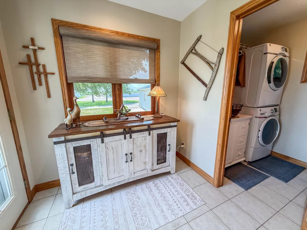 16002 Highway 71 S Blomkest, MN 56216