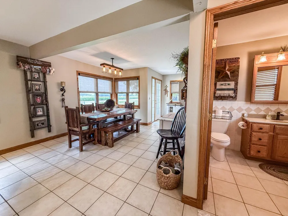 16002 Highway 71 S Blomkest, MN 56216