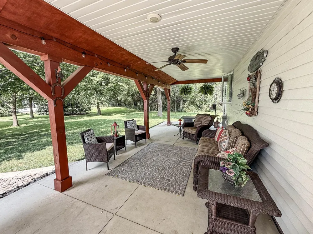 16002 Highway 71 S Blomkest, MN 56216