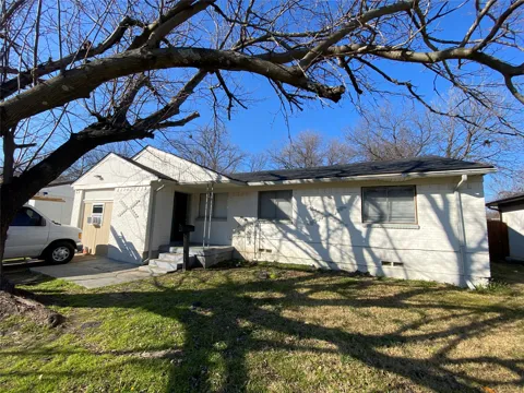 3429 Moon Drive