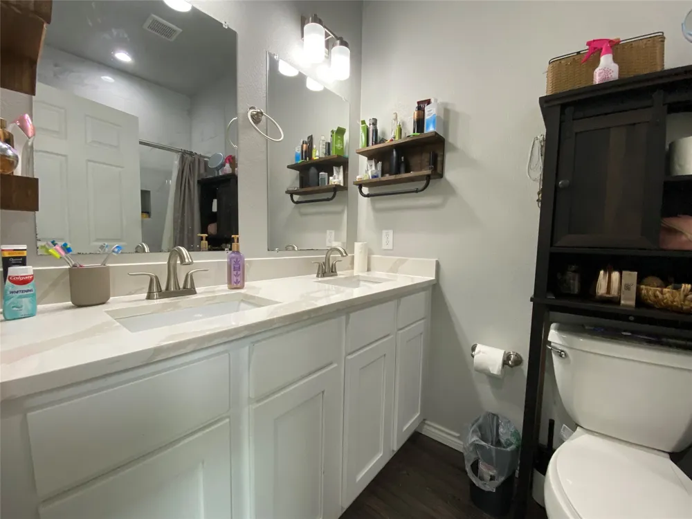 1410 E Royall Boulevard Malakoff, TX 75148
