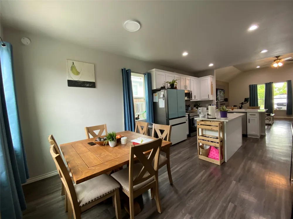 1410 E Royall Boulevard Malakoff, TX 75148