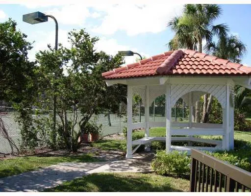 5641 RIVERSIDE DRIVE #306B1 Coral Springs, FL 33067