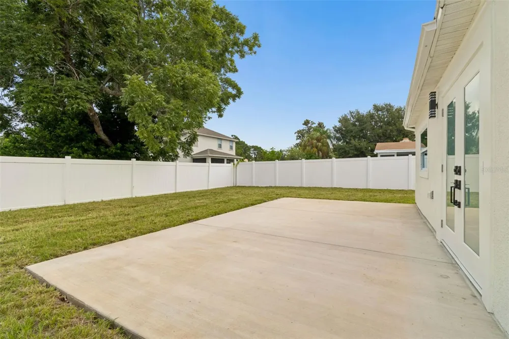 1137 54TH AVENUE S St Petersburg, FL 33705