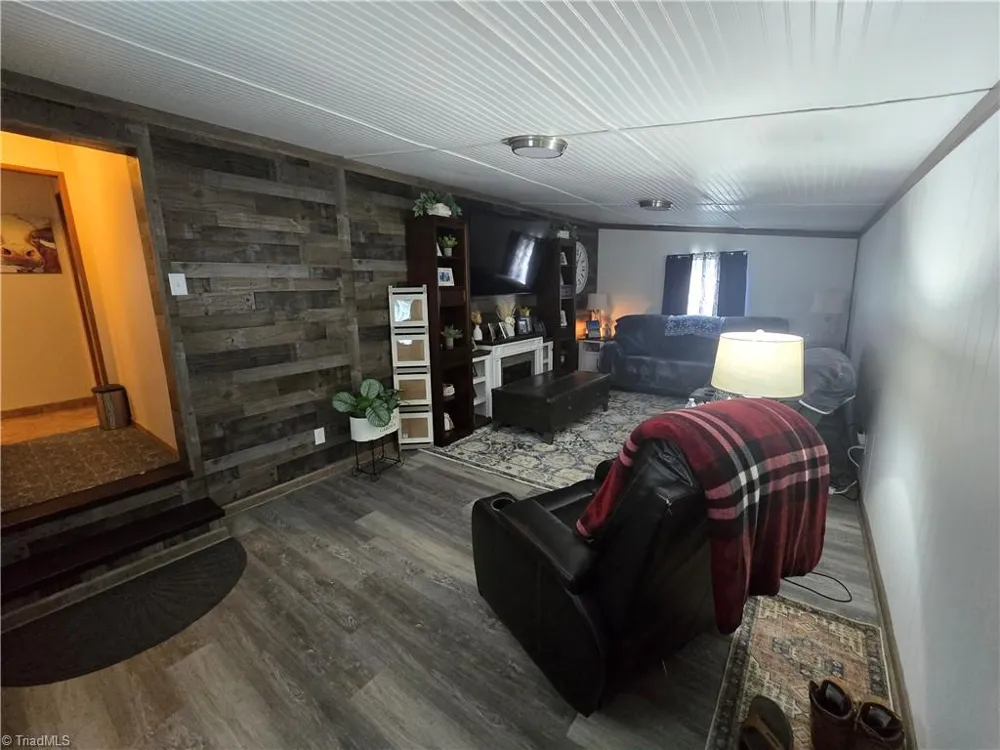 185 Bells Lane Ronda, NC 28670