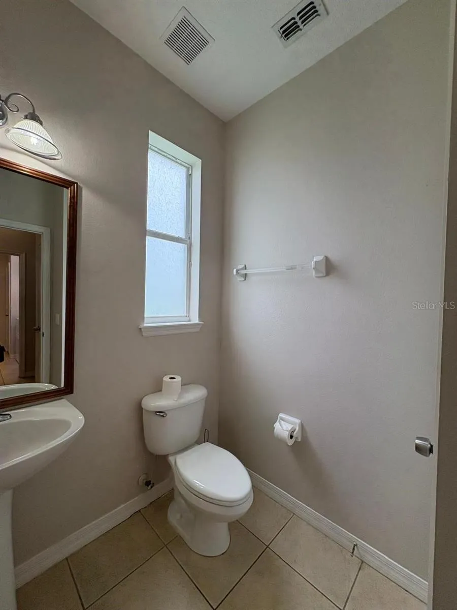 10907 DERRINGER DRIVE Orlando, FL 32829