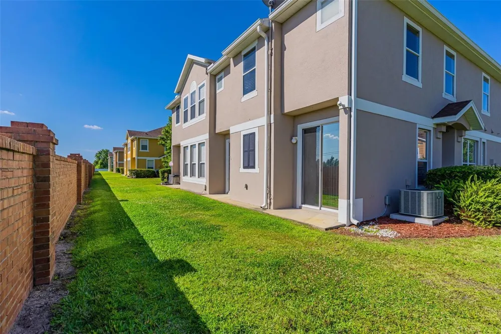 10907 DERRINGER DRIVE Orlando, FL 32829