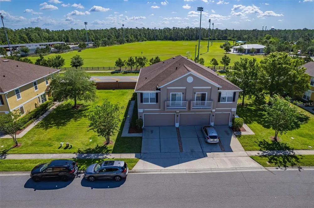 10907 DERRINGER DRIVE Orlando, FL 32829