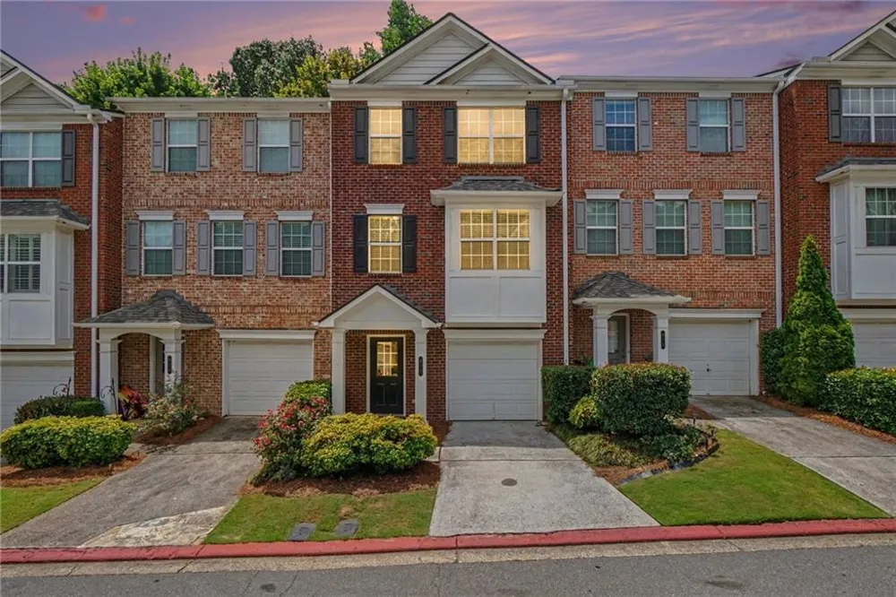 417 Heritage Park Trace NW #2 Kennesaw, GA 30144