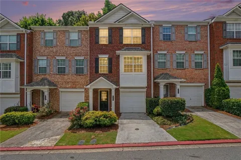 417 Heritage Park Trace NW #2