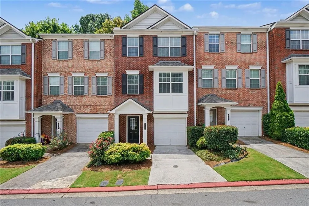 417 Heritage Park Trace NW #2 Kennesaw, GA 30144