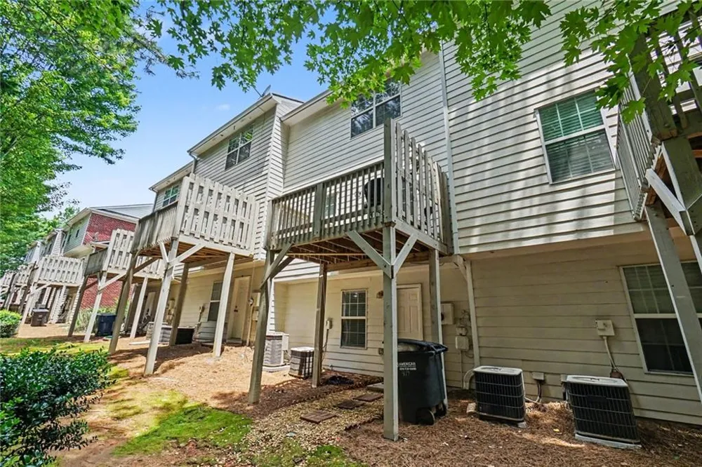 417 Heritage Park Trace NW #2 Kennesaw, GA 30144