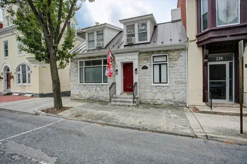 241 S POTOMAC STREET