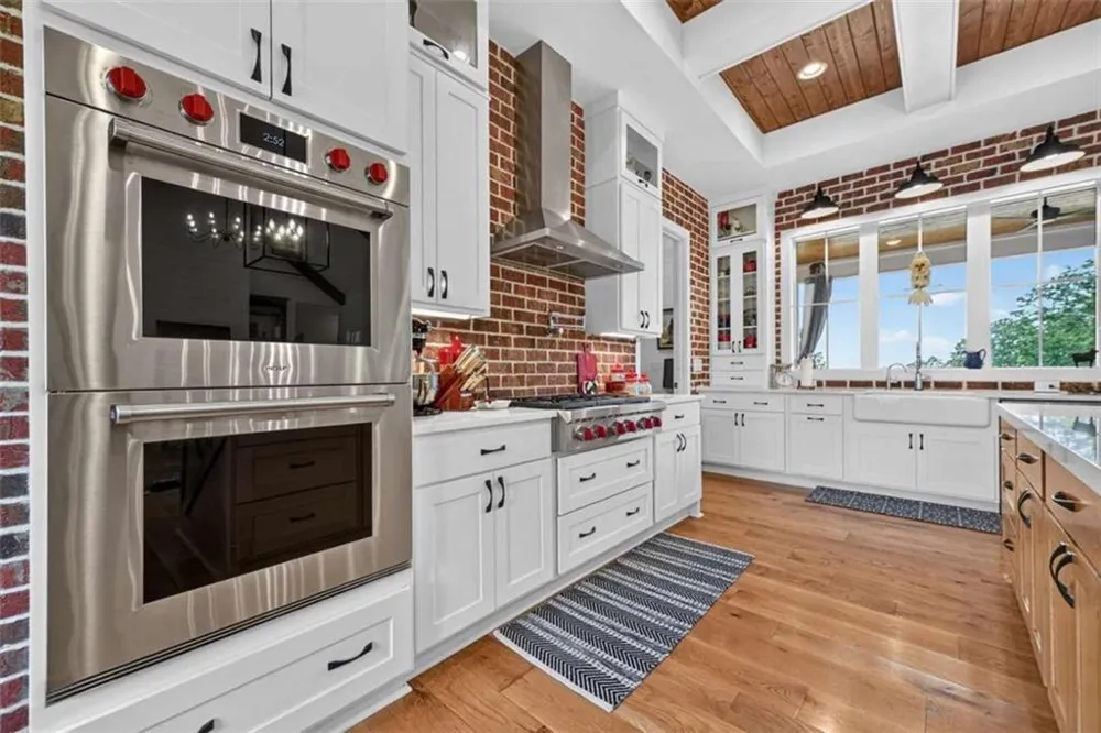 624 High Summit Drive Talking Rock, GA 30175