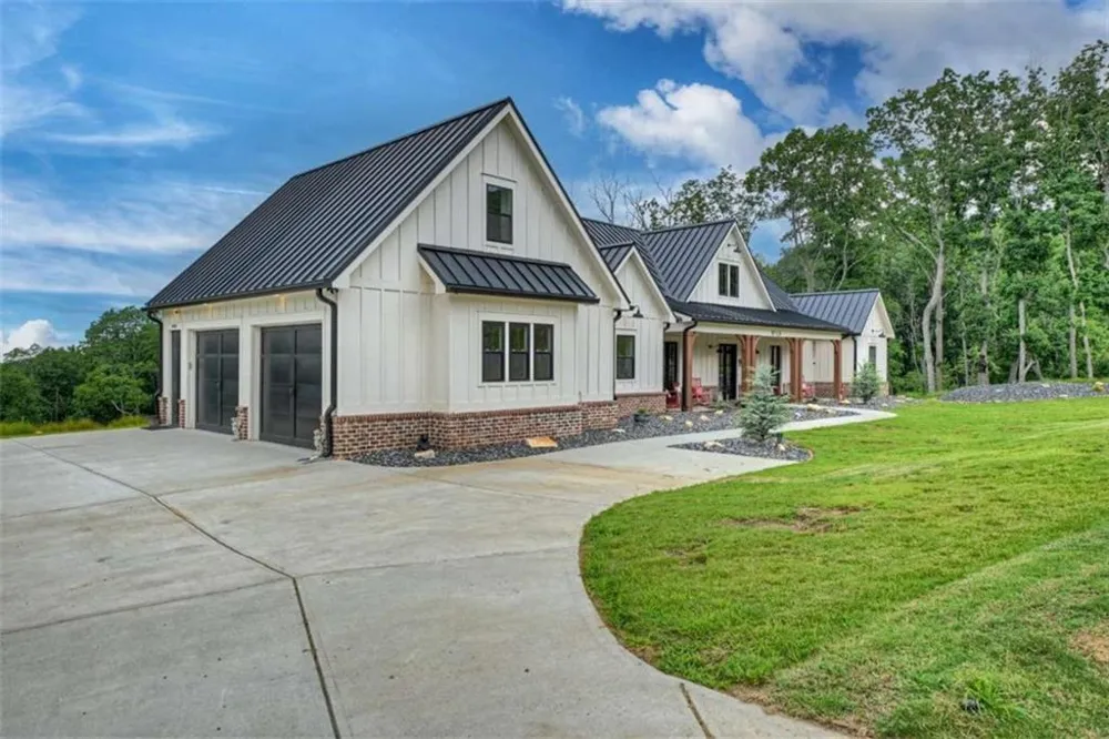 624 High Summit Drive Talking Rock, GA 30175