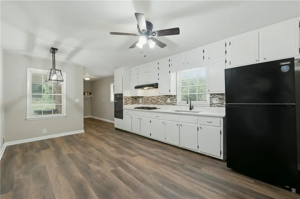 3444 Linecrest Road Ellenwood, GA 30294