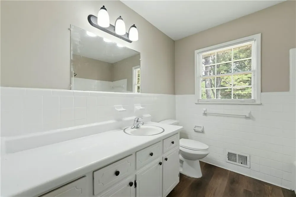 3444 Linecrest Road Ellenwood, GA 30294