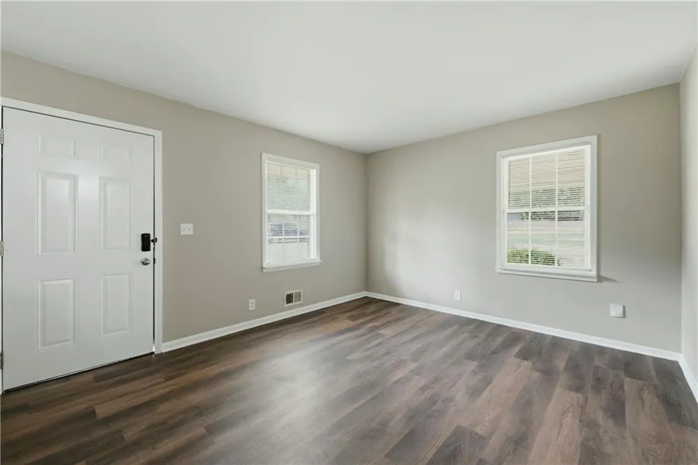 3444 Linecrest Road Ellenwood, GA 30294