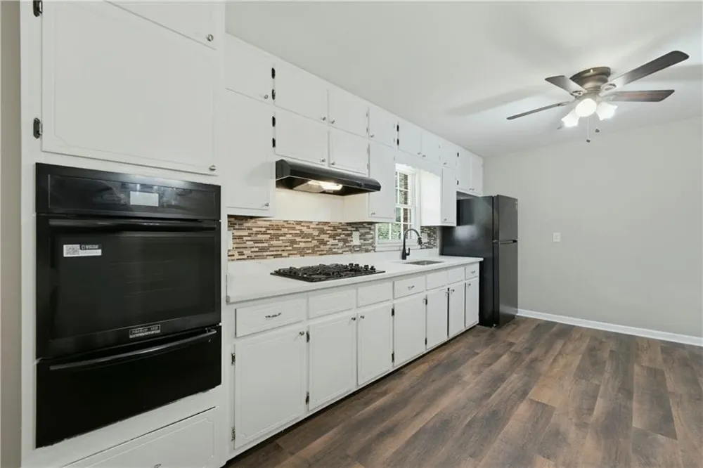 3444 Linecrest Road Ellenwood, GA 30294
