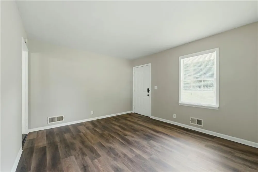 3444 Linecrest Road Ellenwood, GA 30294