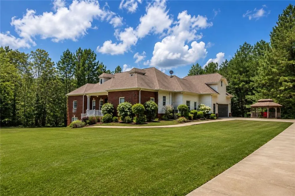 166 Freedom Lane Commerce, GA 30530