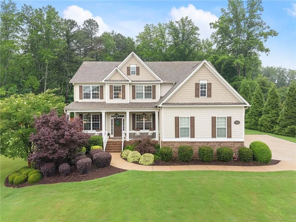 10130 Peaks Parkway Milton, GA 30004