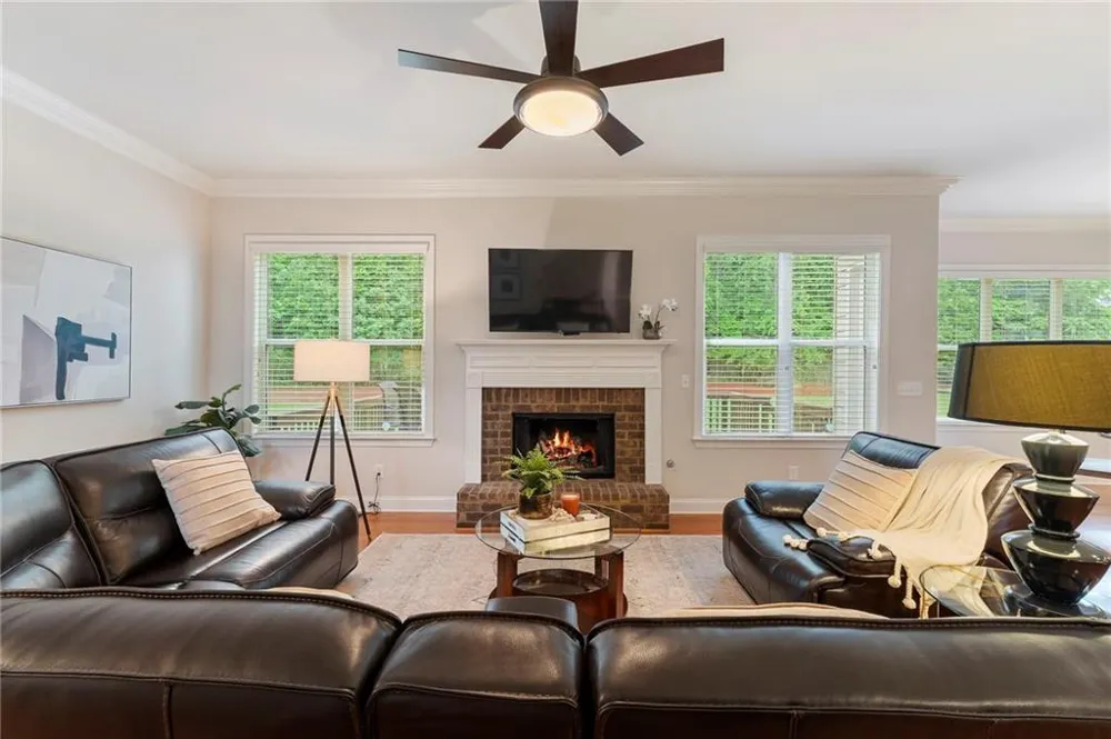 10130 Peaks Parkway Milton, GA 30004