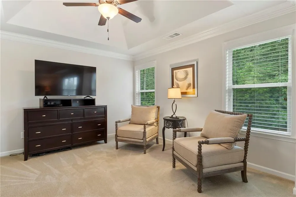 10130 Peaks Parkway Milton, GA 30004