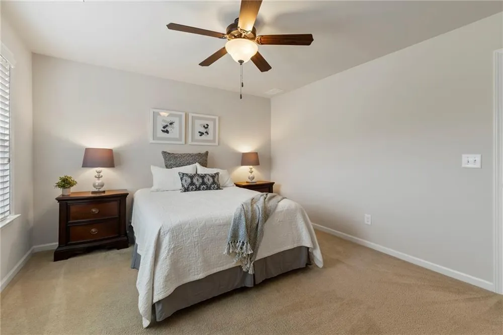 10130 Peaks Parkway Milton, GA 30004