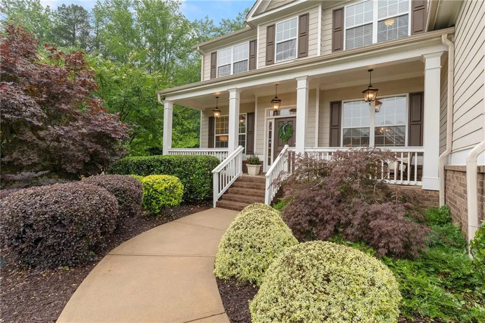 10130 Peaks Parkway Milton, GA 30004