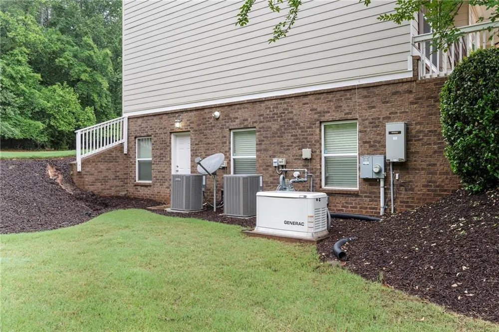 10130 Peaks Parkway Milton, GA 30004