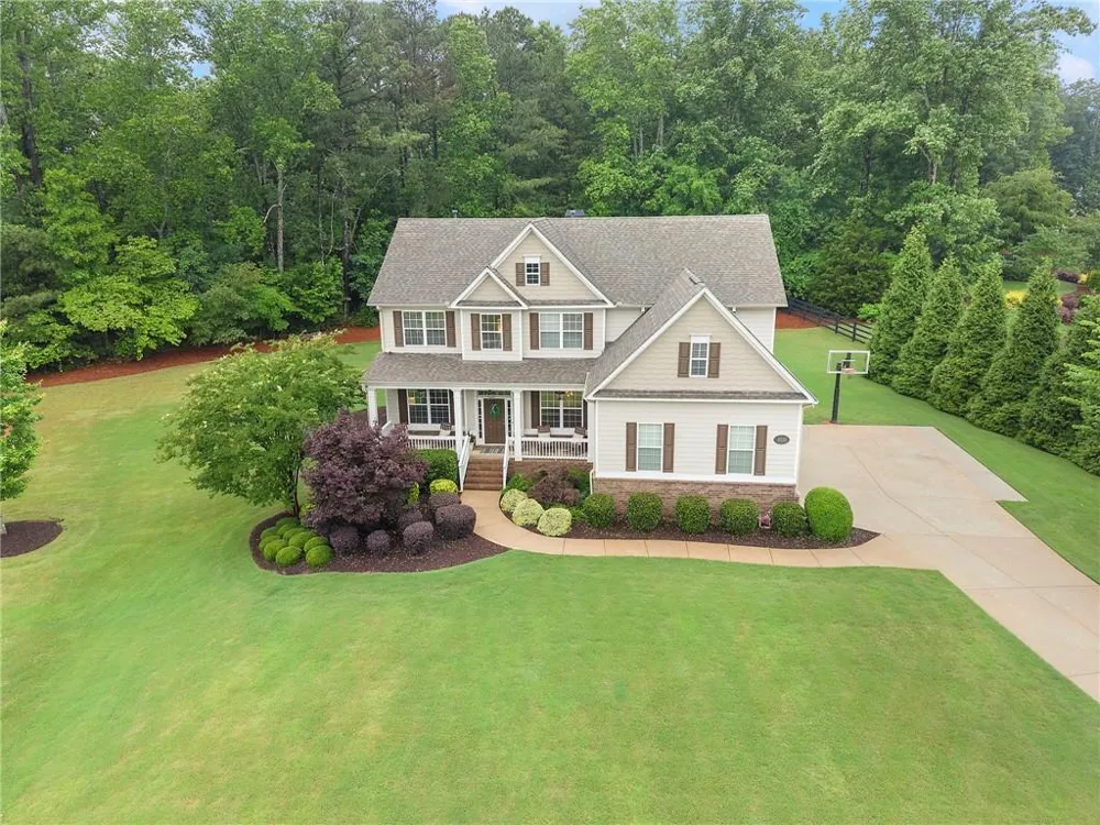 10130 Peaks Parkway Milton, GA 30004