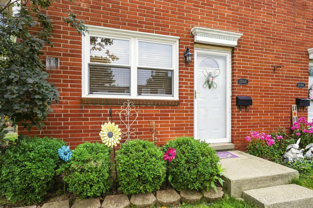 45168 Kensington Street Utica City, MI 48317