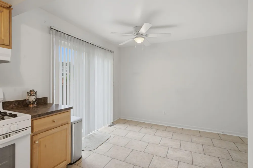 45168 Kensington Street Utica City, MI 48317