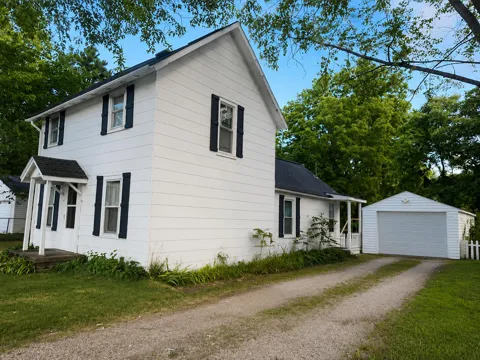 28 W Post Street