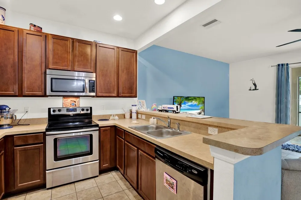 6843 46TH LANE Pinellas Park, FL 33781