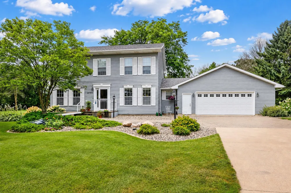 2701 4th Avenue NW Austin, MN 55912