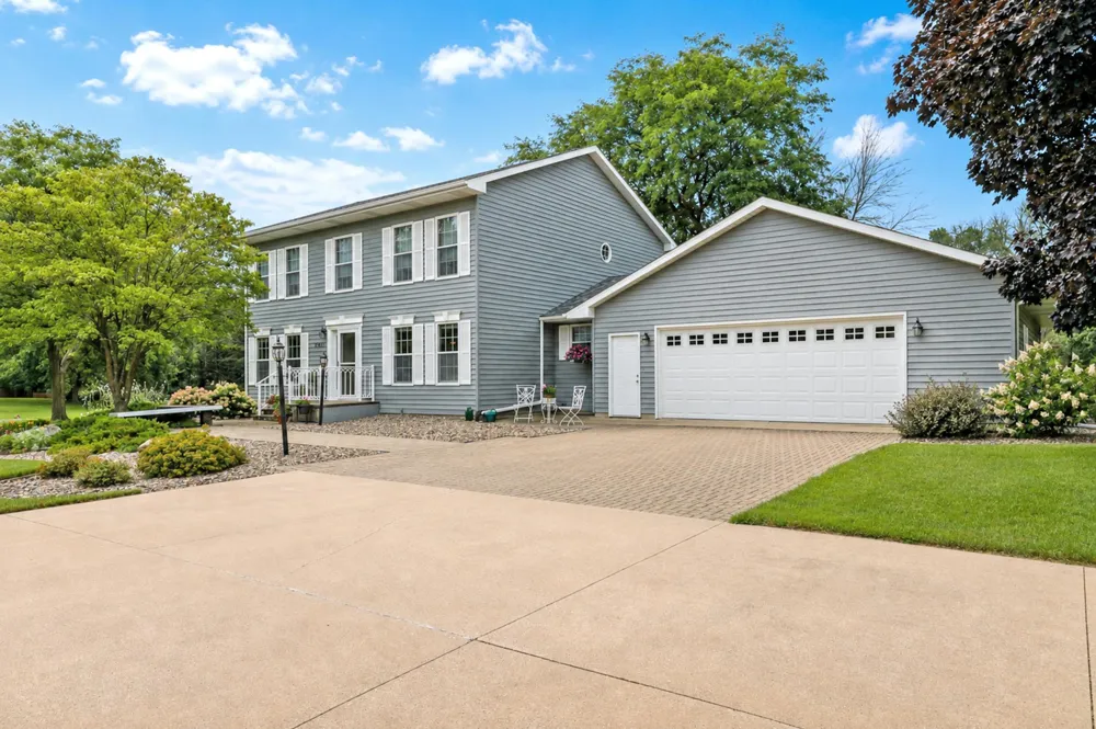 2701 4th Avenue NW Austin, MN 55912