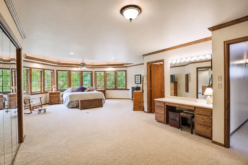 2701 4th Avenue NW Austin, MN 55912