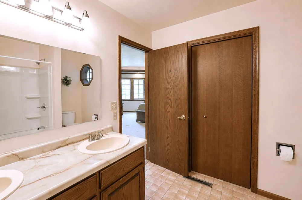 2701 4th Avenue NW Austin, MN 55912