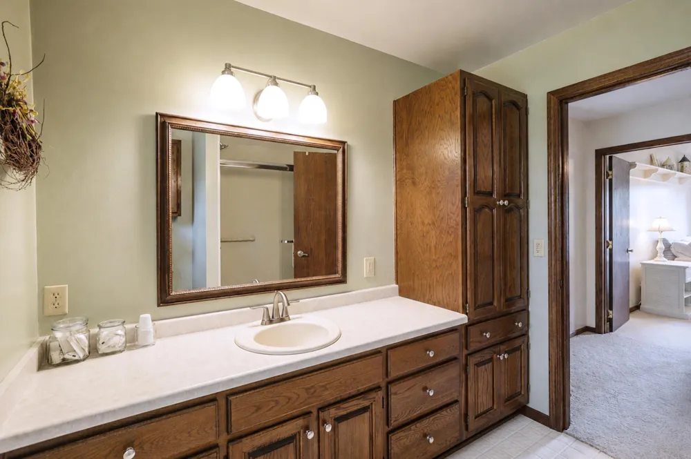 2701 4th Avenue NW Austin, MN 55912