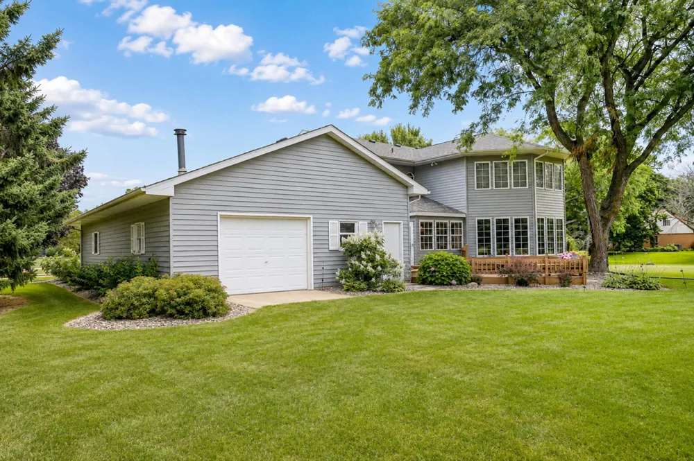 2701 4th Avenue NW Austin, MN 55912