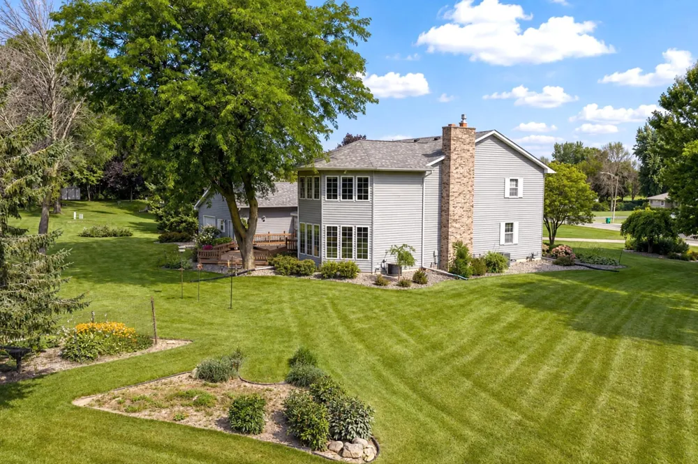 2701 4th Avenue NW Austin, MN 55912