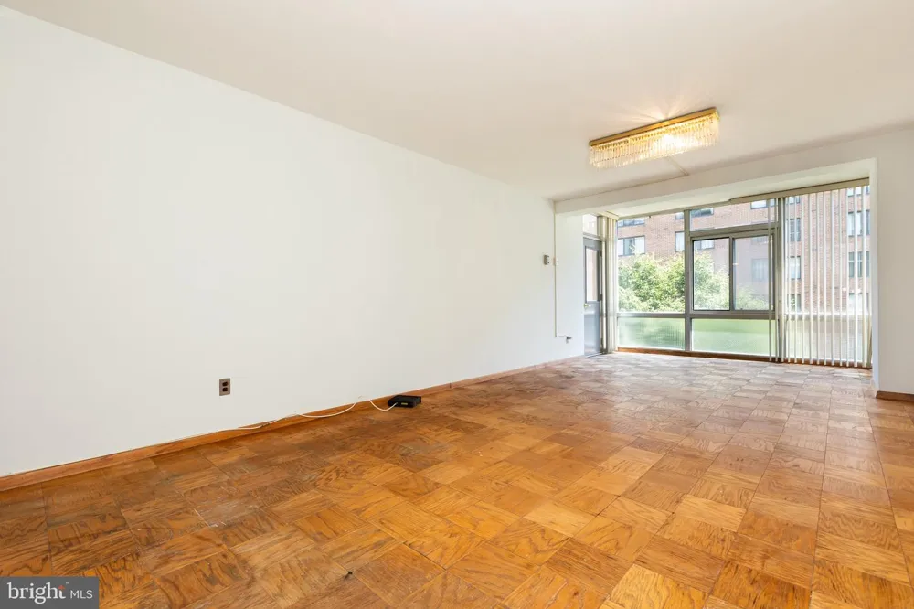 730 24TH ST NW NW Washington, DC 20037