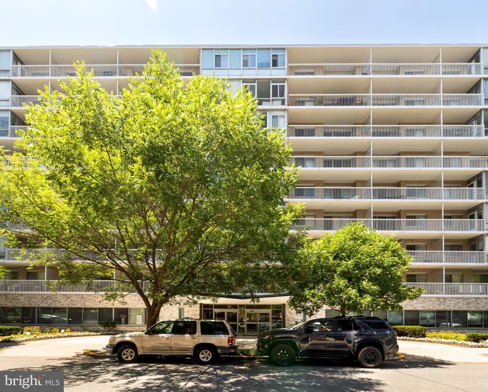 730 24TH ST NW NW Washington, DC 20037