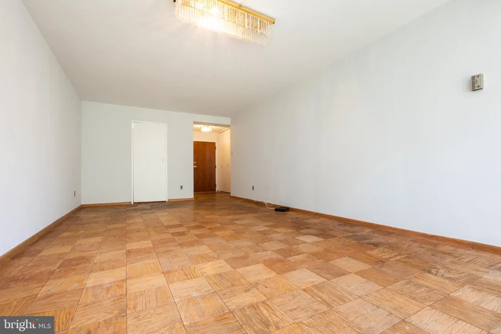730 24TH ST NW NW Washington, DC 20037