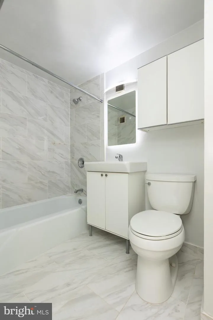 730 24TH ST NW NW Washington, DC 20037