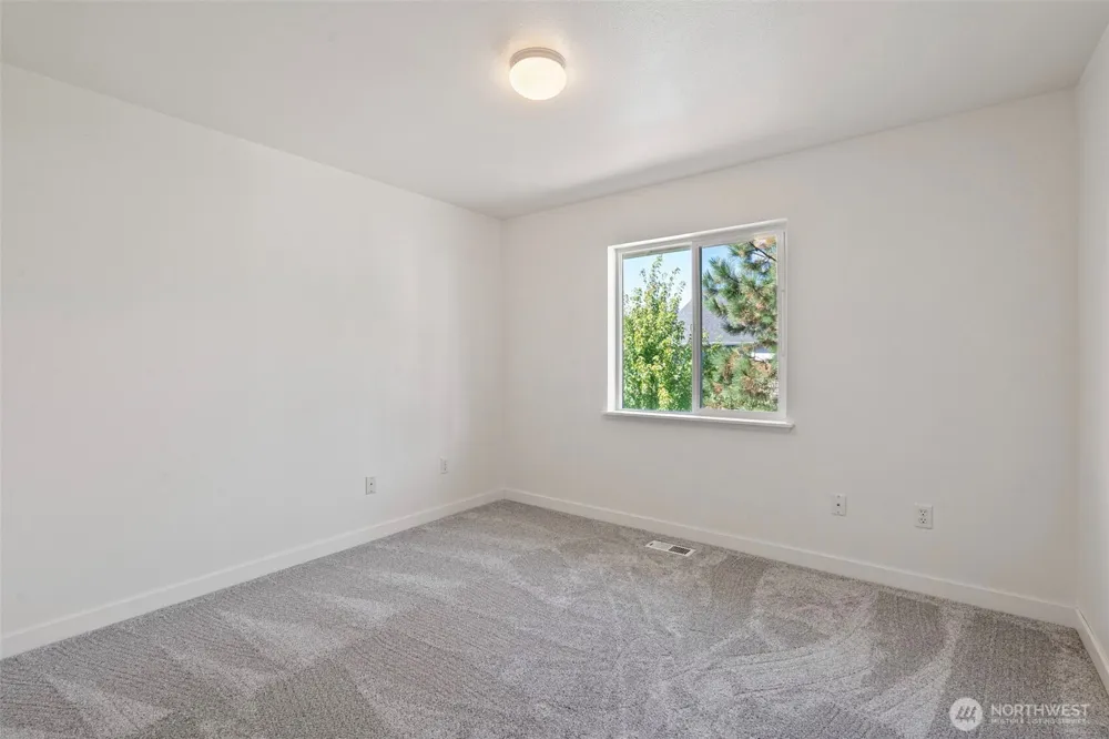7919 195th Street E Spanaway, WA 98387