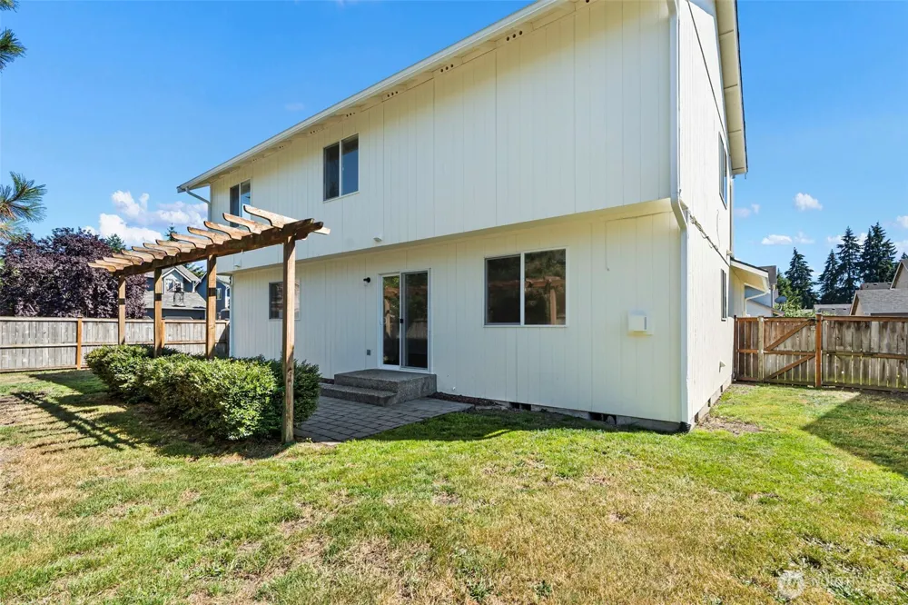 7919 195th Street E Spanaway, WA 98387